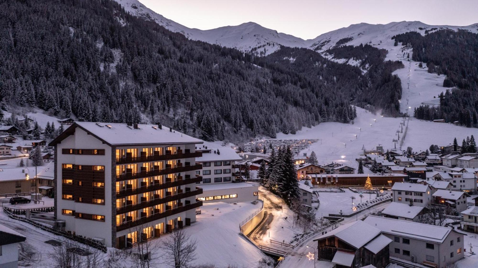 Hotel Krone Churwalden 3 Sterne Superior Экстерьер фото